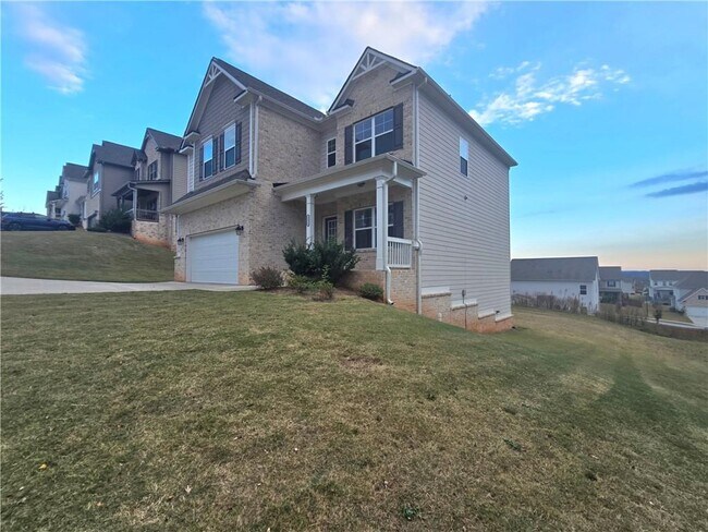 Building Photo - 5171 Woodland Rd