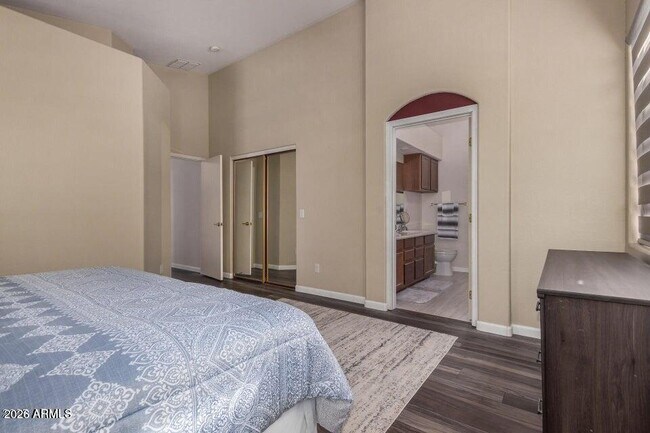 Building Photo - 17709 W Sunbelt Dr