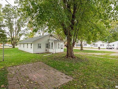 Rear Exterior - 325 W Clay St