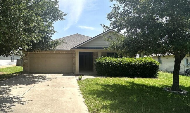 Primary Photo - 7714 Squirrel Hollow Dr