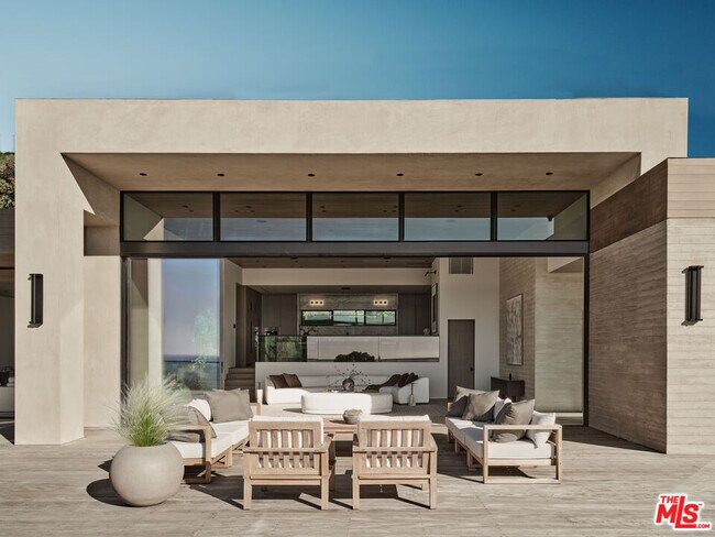 Building Photo - 30010 Andromeda Ln