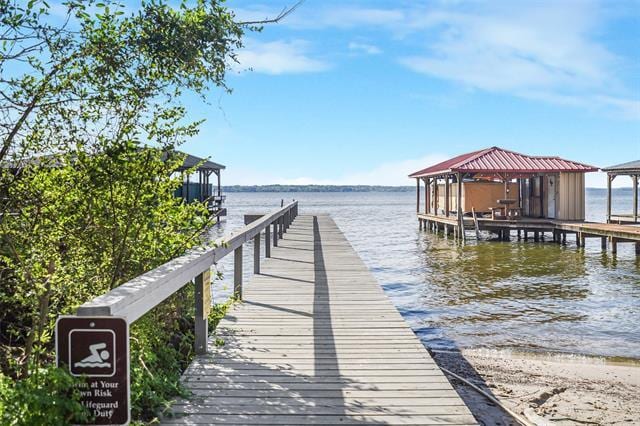 Building Photo - 17172 Mary Martin Dr