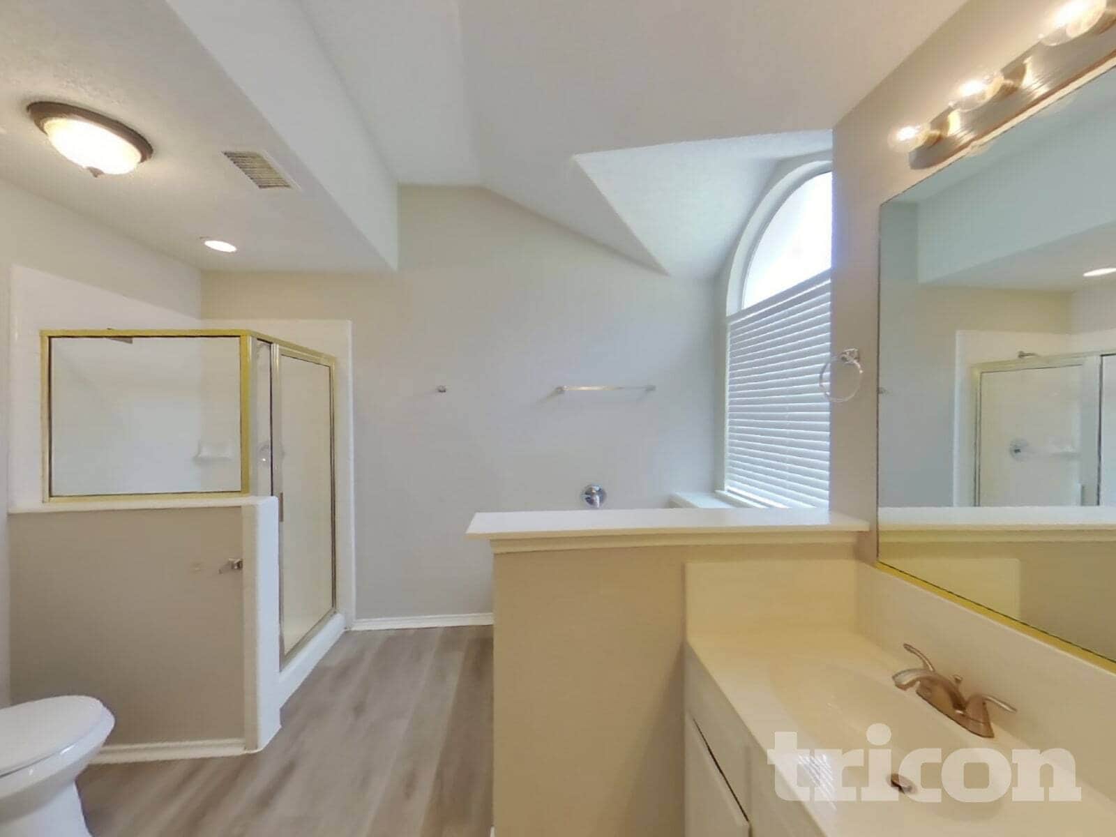 Building Photo - 907 Ponds Ct