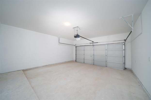 Building Photo - 2505 Lucky St