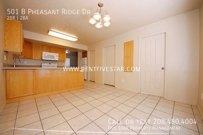 Building Photo - 501 Pheasant Ridge Dr