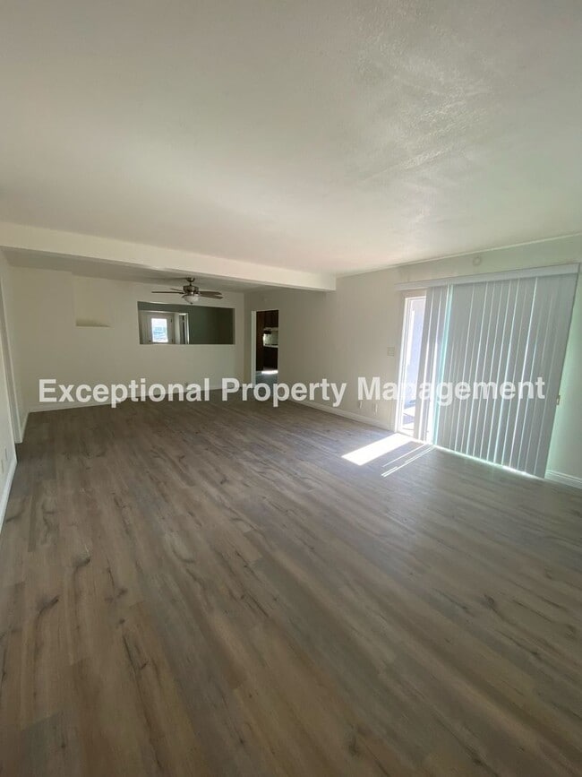 Building Photo - Great 4 bedroom 2 bath single story home