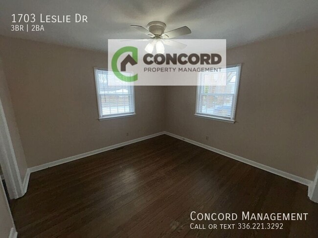 Building Photo - 1703 Leslie Rd