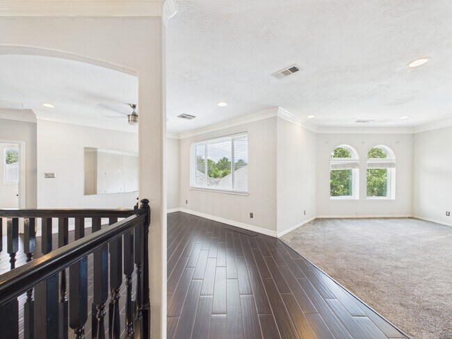 Building Photo - 6206 Canyon Run Ct