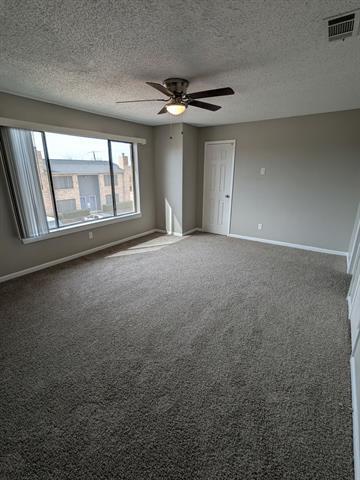 Building Photo - 514 E Belt Line Rd