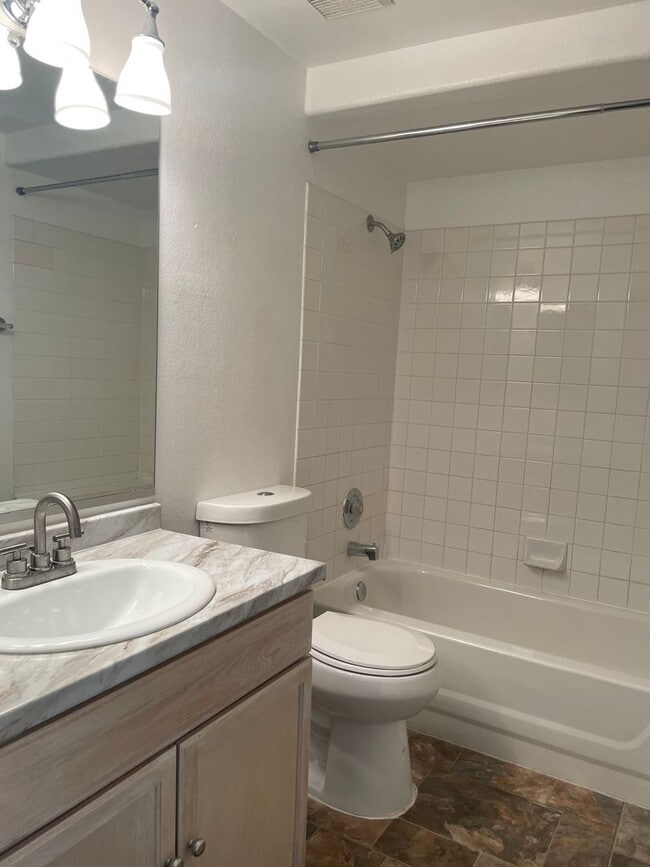 Building Photo - 3605 Spanish Butterfly St