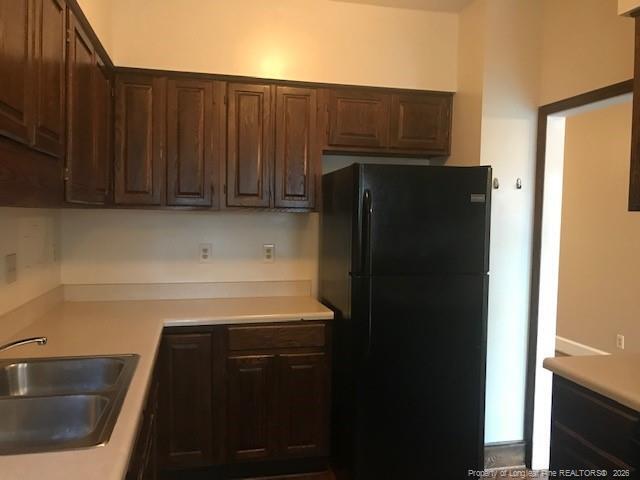 Building Photo - 723 Victorian Pl