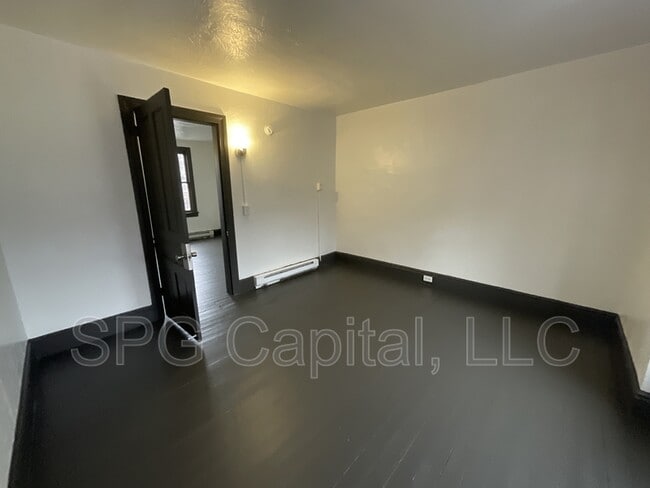 Building Photo - 649 W College Ave