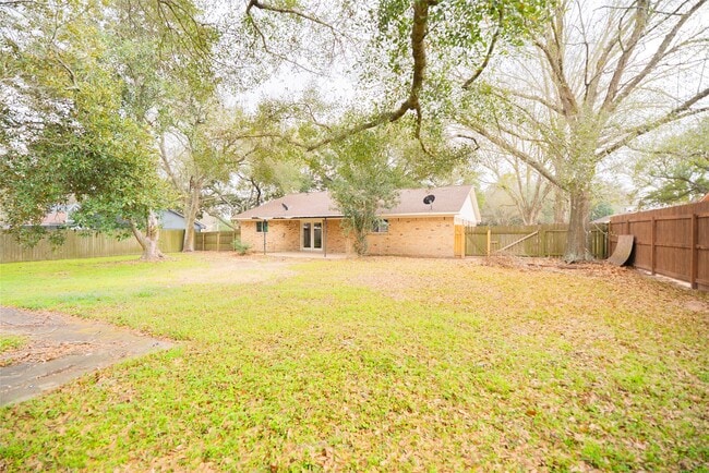 Building Photo - 3050 Orange St