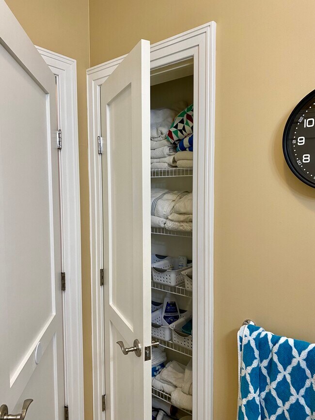 Building Photo - 30 Whistler Ct