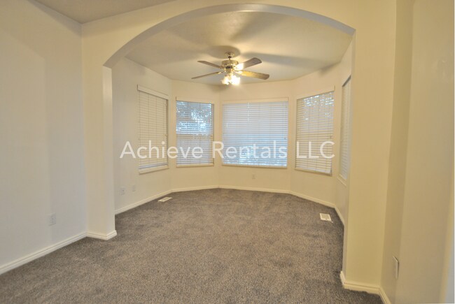 Building Photo - 587 N 1775 W