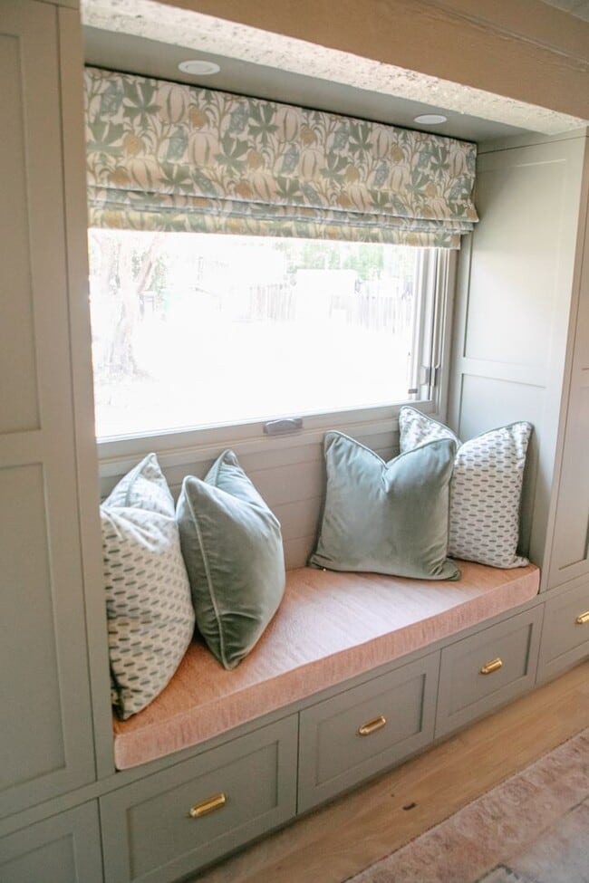 Building Photo - Beautiful Carmel Valley Home 3bed/3bath Re...