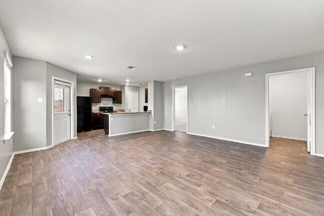 Building Photo - 8111 Autares Sq