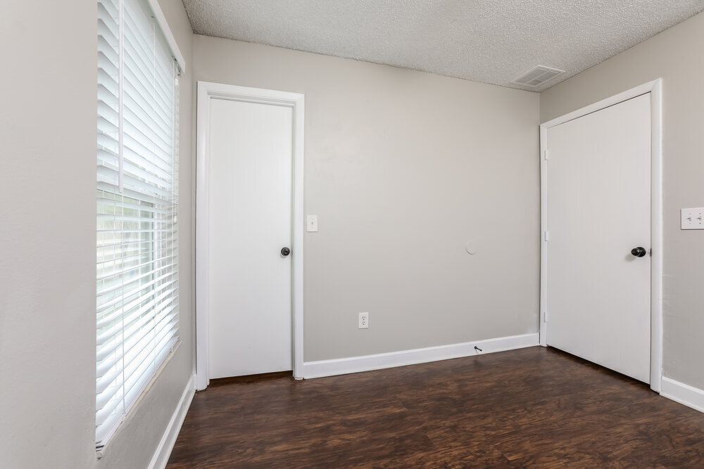 Building Photo - 1009 Black Willow Dr