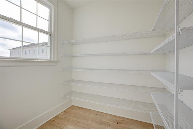 Building Photo - Brand New Construction Townhome in Norton Commons