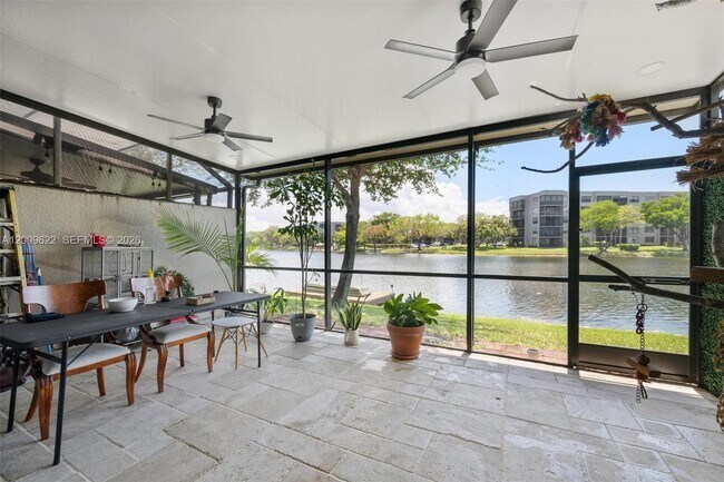 Building Photo - 11244 NW 14th Ct