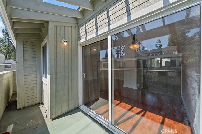 Building Photo - 22117 Burbank Blvd