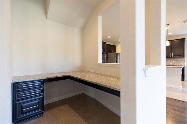 Building Photo - 3504 De Torres Cir