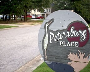 Entrance - Petersburg Square