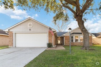 Building Photo - 6515 Silver Poplar Ln