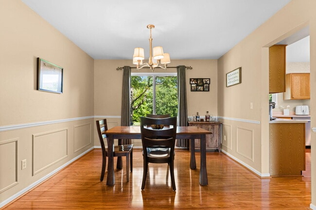 Building Photo - 4141 Crystal Creek Dr