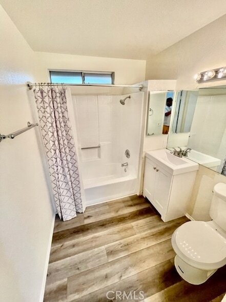 Building Photo - 79400 Ave 42