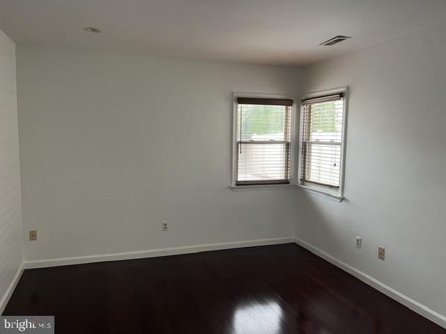 Building Photo - 47 Princeton Ct