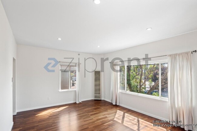 Building Photo - 908 40th St