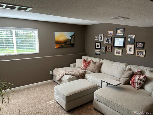 Building Photo - 1152 S Owens St