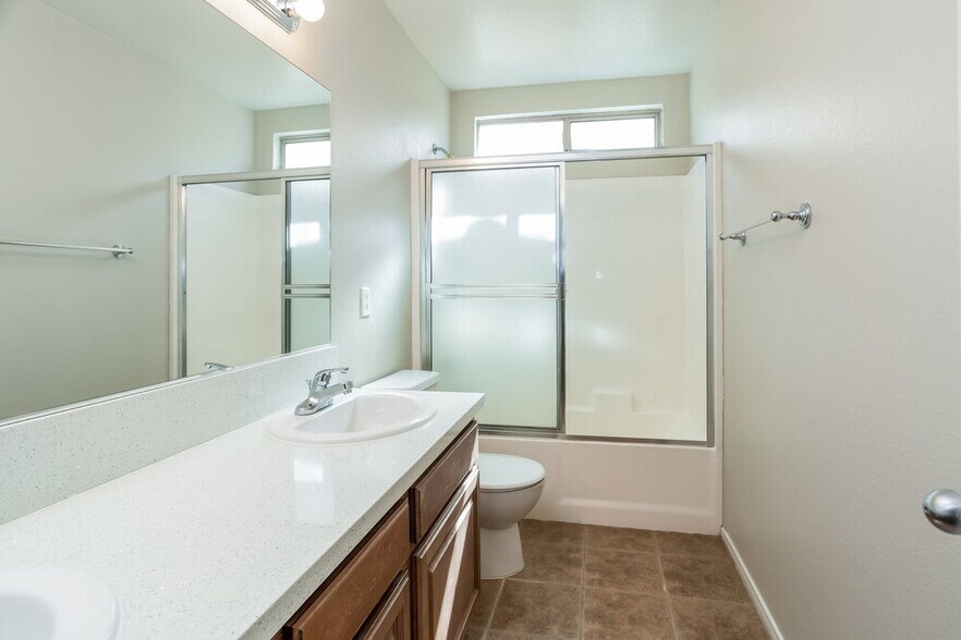 Building Photo - 1848 Arrow Stone Ct