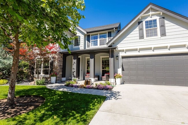 Building Photo - Stunningly Upgraded 4-Bedroom Home in Prime Eagle Location