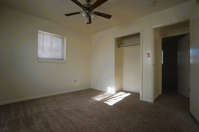 Building Photo - 301 Berwick Ave