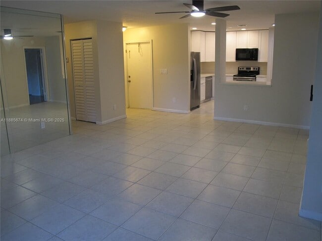 Building Photo - 3564 NW 95th Terrace