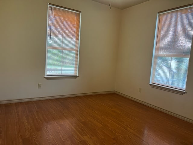 Building Photo - 504 W Moore St