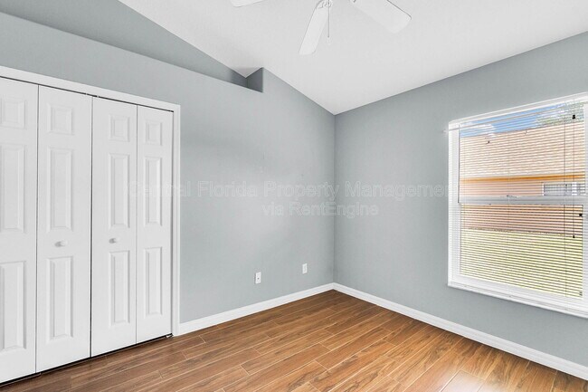 Building Photo - 10754 Flycast Cir