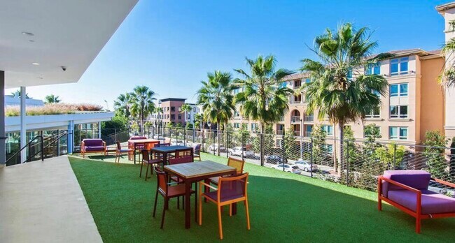 Building Photo - 12963 W Runway Rd