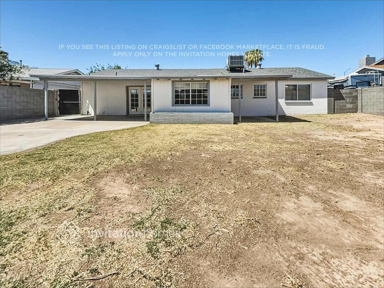 Building Photo - 3843 W Bloomfield Rd