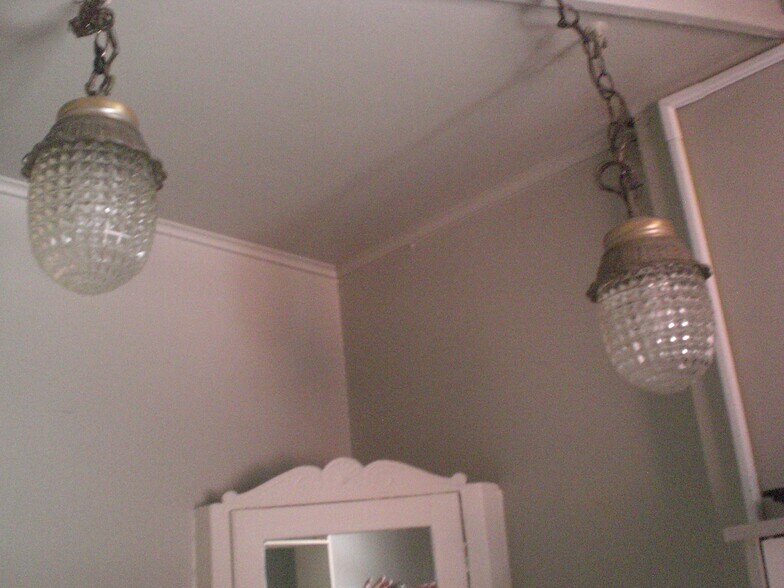 Groovy fixtures - 1440 Cook St