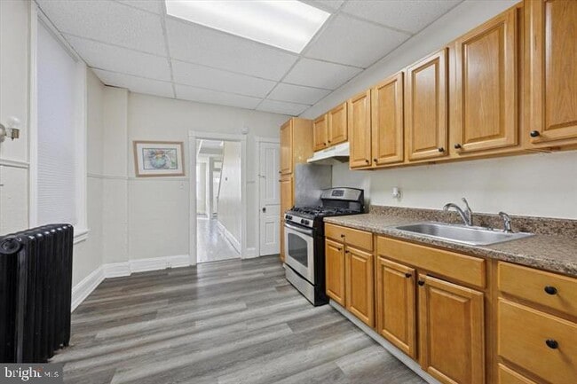 Building Photo - 3422 Helen St