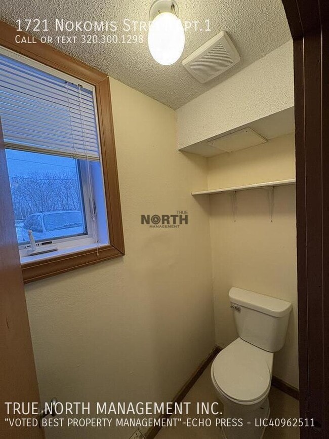 Building Photo - 1721 Nokomis St