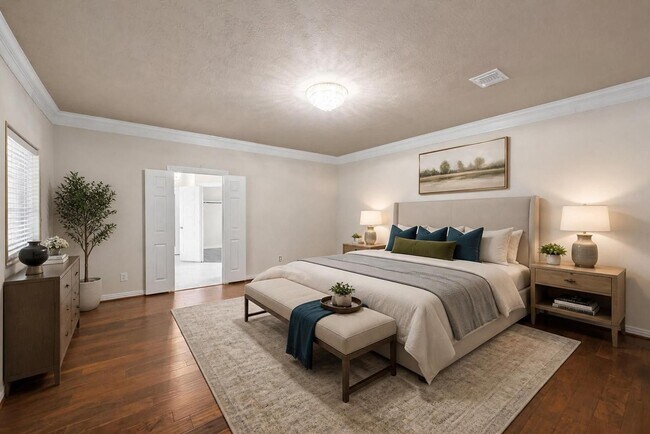 Building Photo - 5526 Darschelle Dr