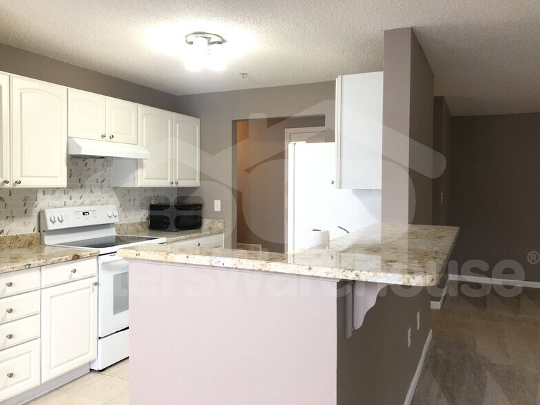 Building Photo - 695 Winding Stream Way