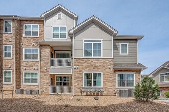 Building Photo - $2,199- 2 Bed, 2 Bath Ground Floor Condo with AC, and In Unit Laundry!