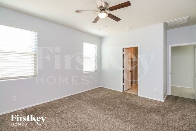 Building Photo - 11547 E Marigold Ln