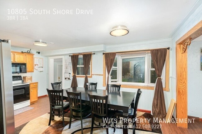 Building Photo - 10805 S Shore Dr