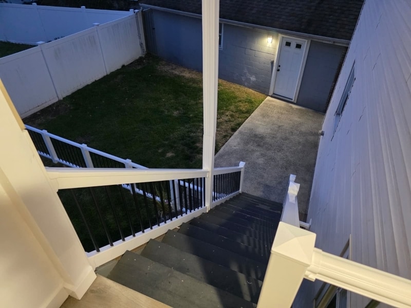 Building Photo - 3038 S Wood Ave